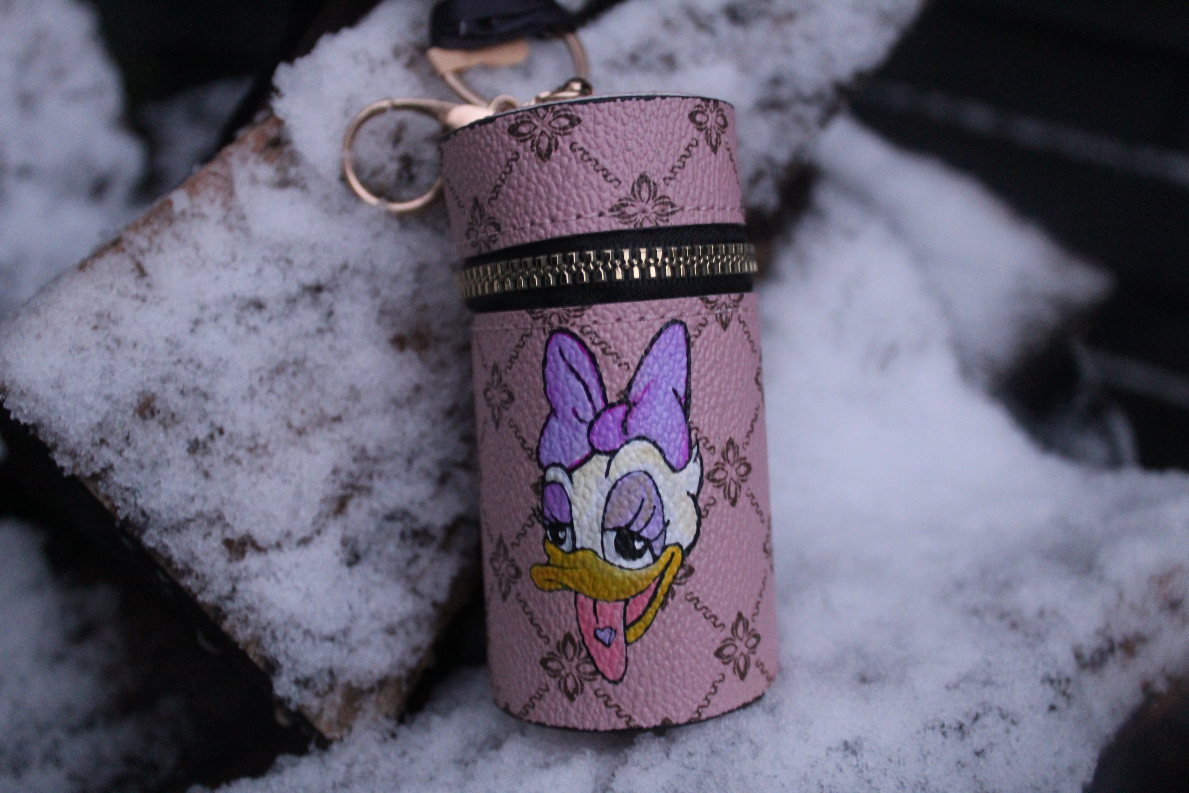 zylindrisches Portmonee (bemalt)